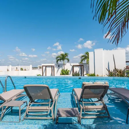 Beautiful 2Br Ph, Private Rooftop, Sauna, Gym