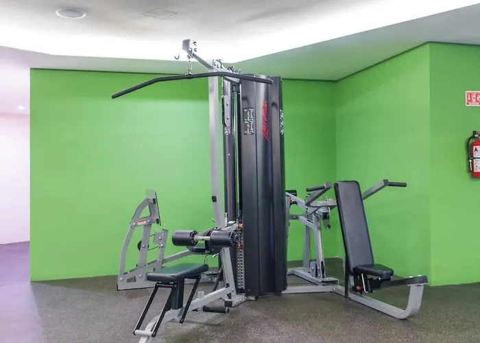 Beautiful 2br Ph, Private Rooftop, Sauna, Gym *